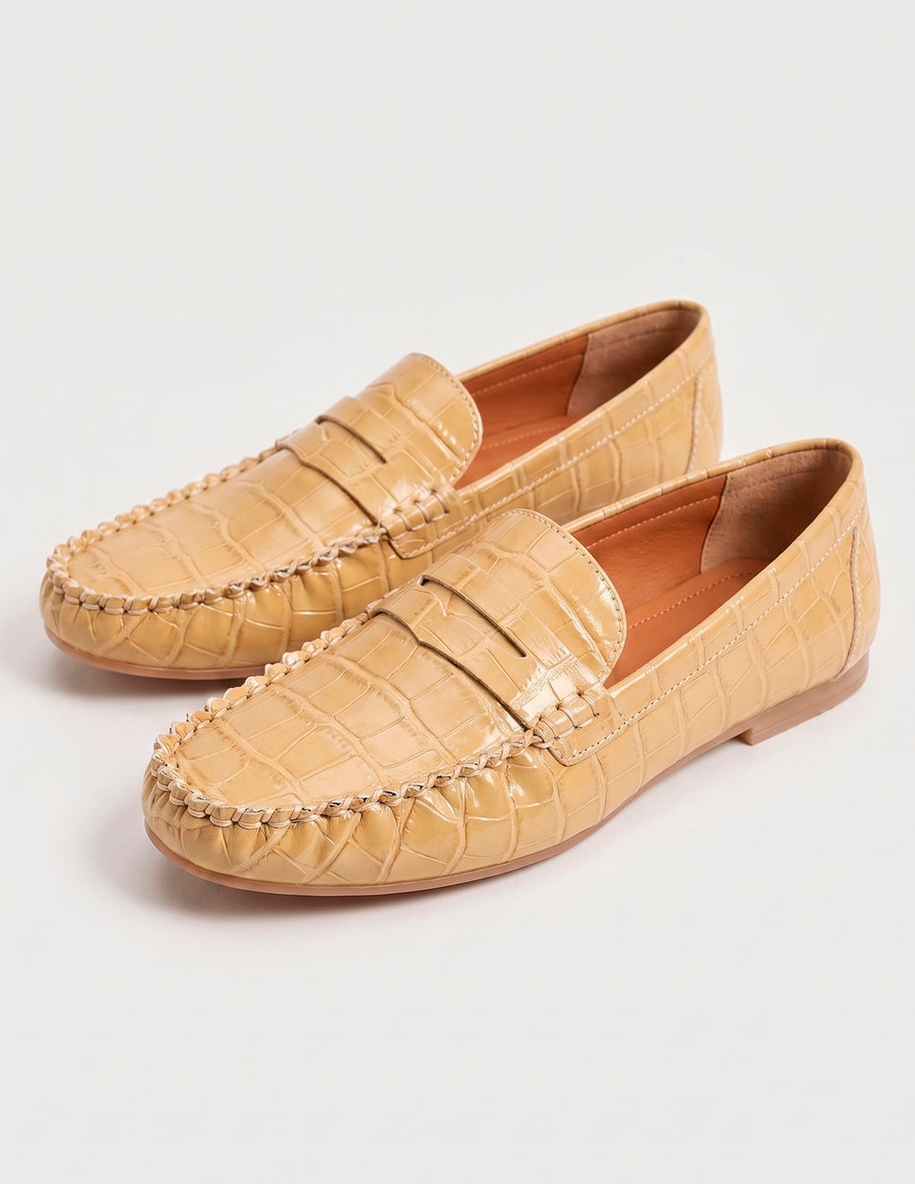 Mocassim Croco Bege