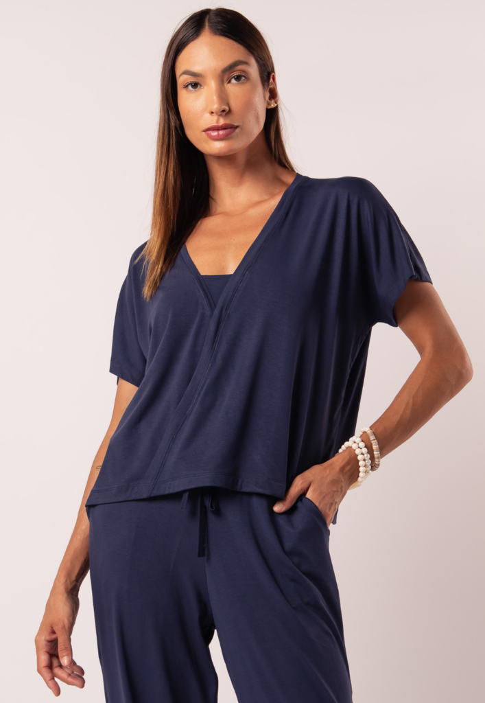 BLUSA TRANSPASSADA MARINHO
