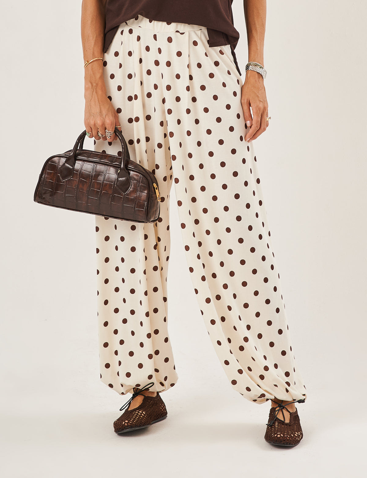 Calça Aladin Poá Off White com Capuccino