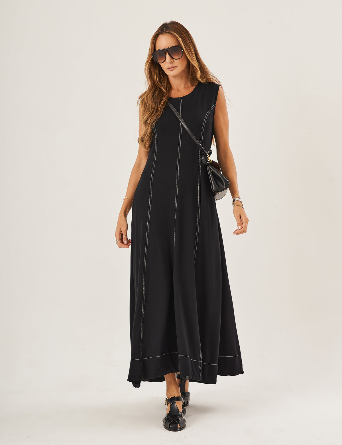 Vestido Pespontado Amelia Preto