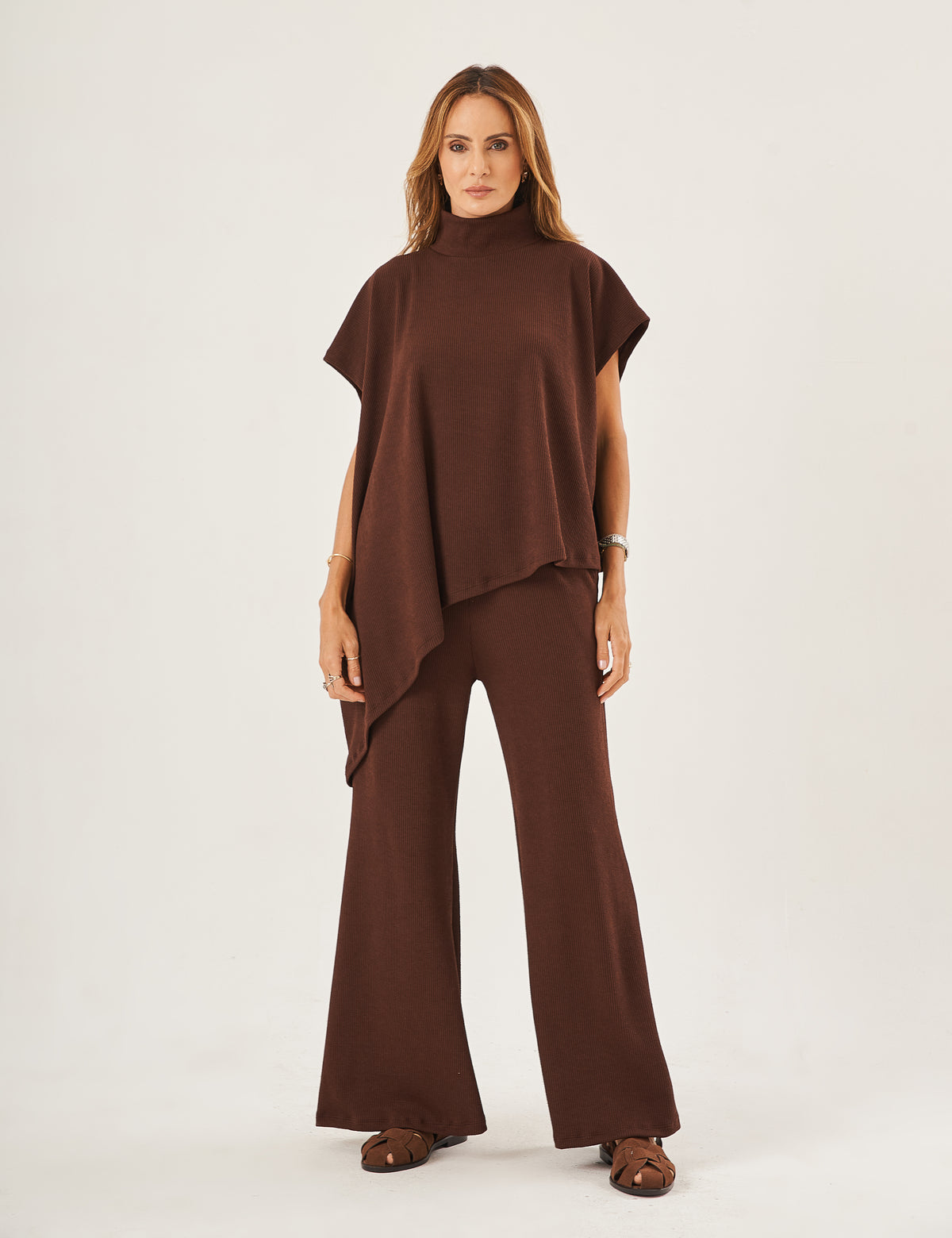 Conjunto Sara Marrom