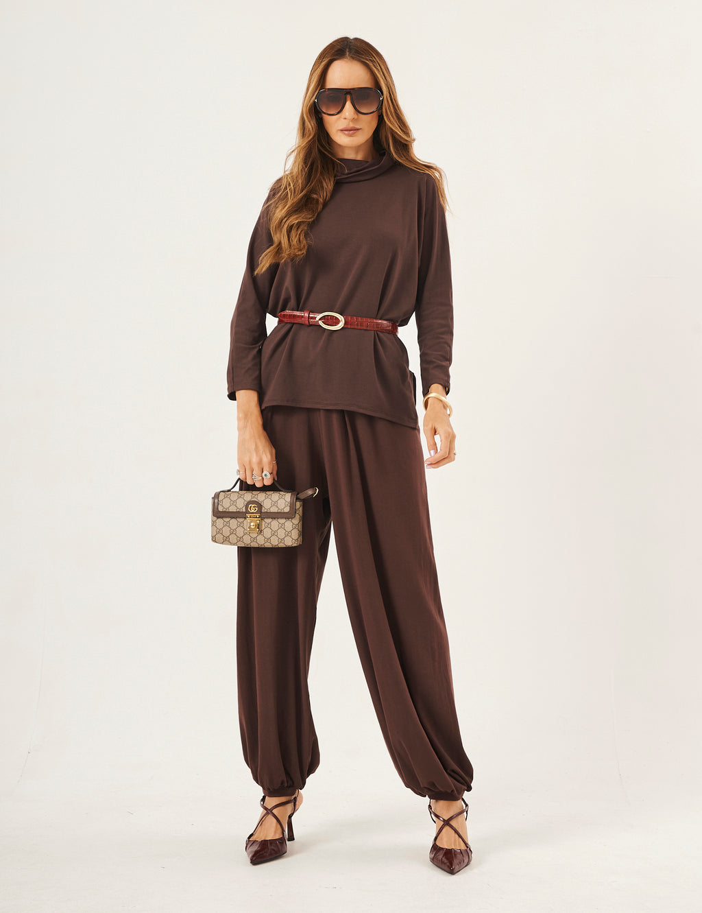 Conjunto Blusa Panamá Marrom com Calça Aladin Marrom