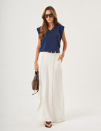 Conjunto Blusa Alessia Azul Marinho e Saia Melanie Off White