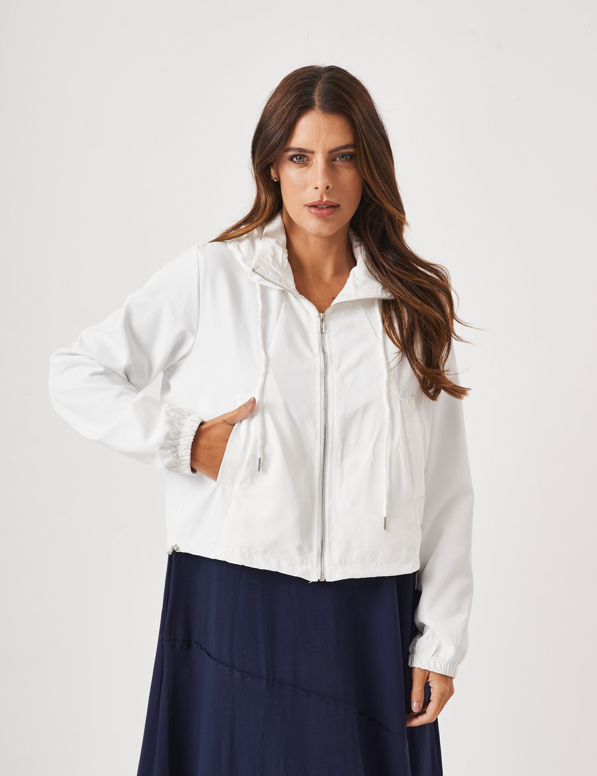 Jaqueta Corta Vento Off White