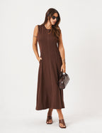 Vestido Pespontado Amelia Marrom