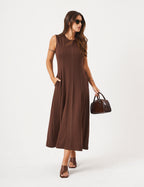 Vestido Pespontado Amelia Marrom