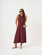 Vestido Pespontado Amelia Malbec