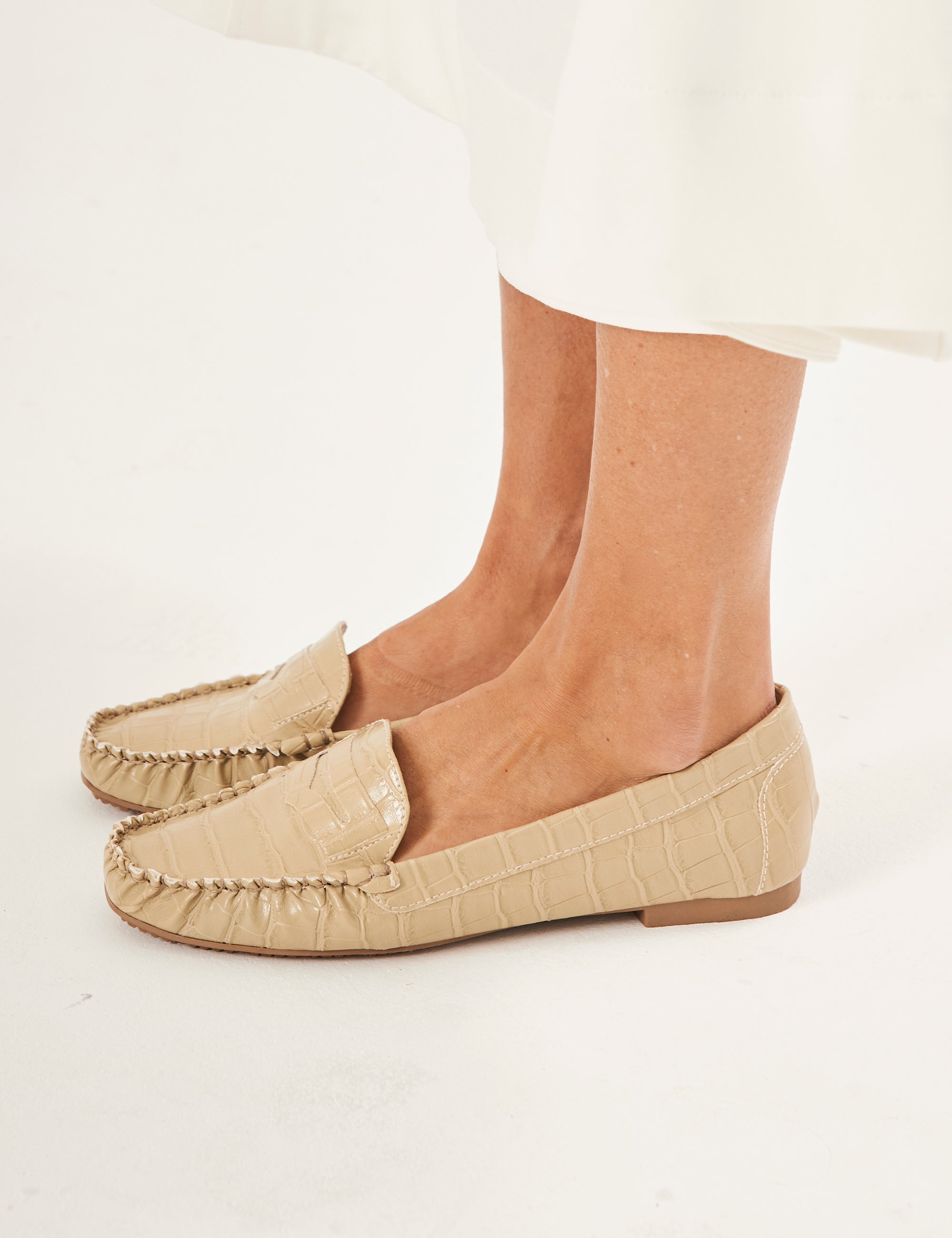 Mocassim Croco Bege