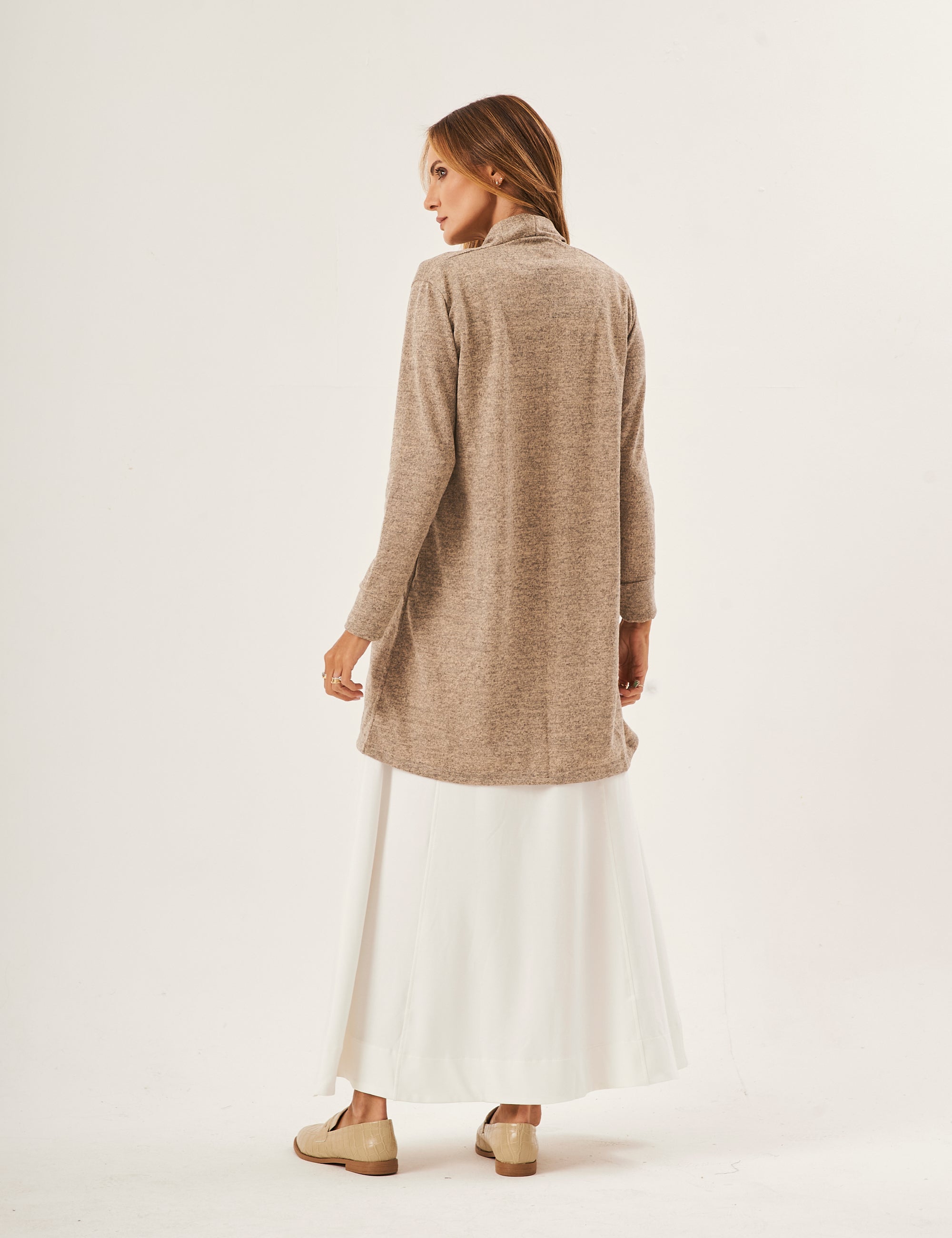 Cardigan Curto Lãzinha Bege
