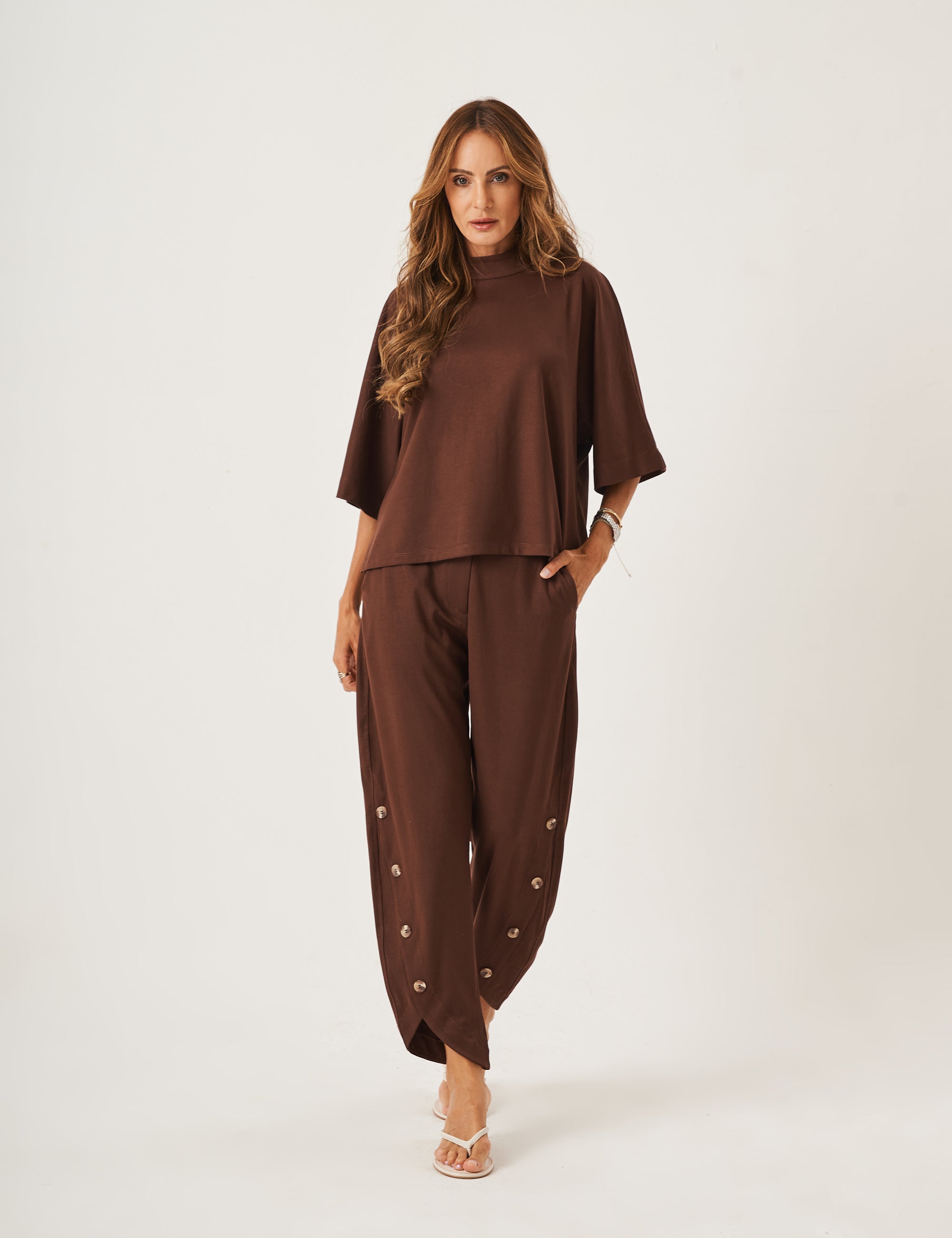 Conjunto Mavie Marrom