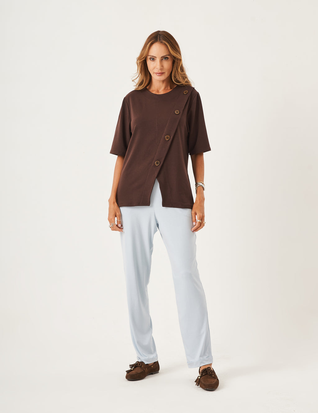 Conjunto Blusa Cora Marrom e Calça Paris Azul Céu