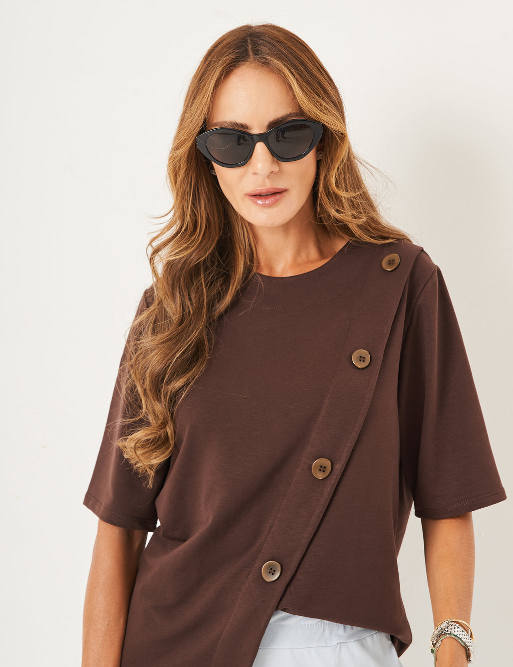 Conjunto Blusa Cora Marrom e Calça Paris Azul Céu