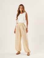 Conjunto Regata Ayla Off White e Calça Aladin Renda Off White