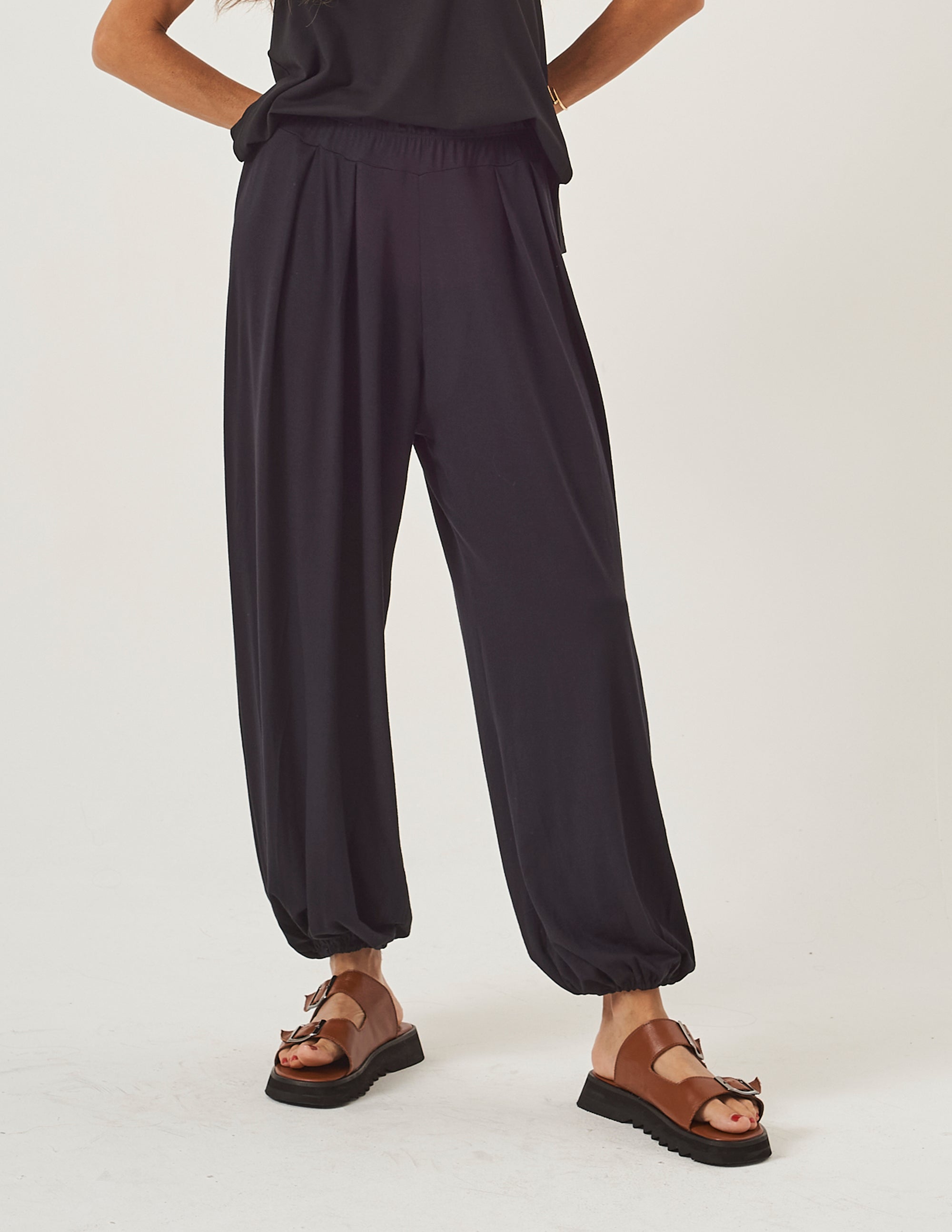 Kit Calça Aladin: Off White, Azul Marinho e Preto