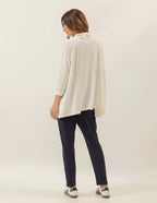 Blusa Gola Boba Oversized Off White