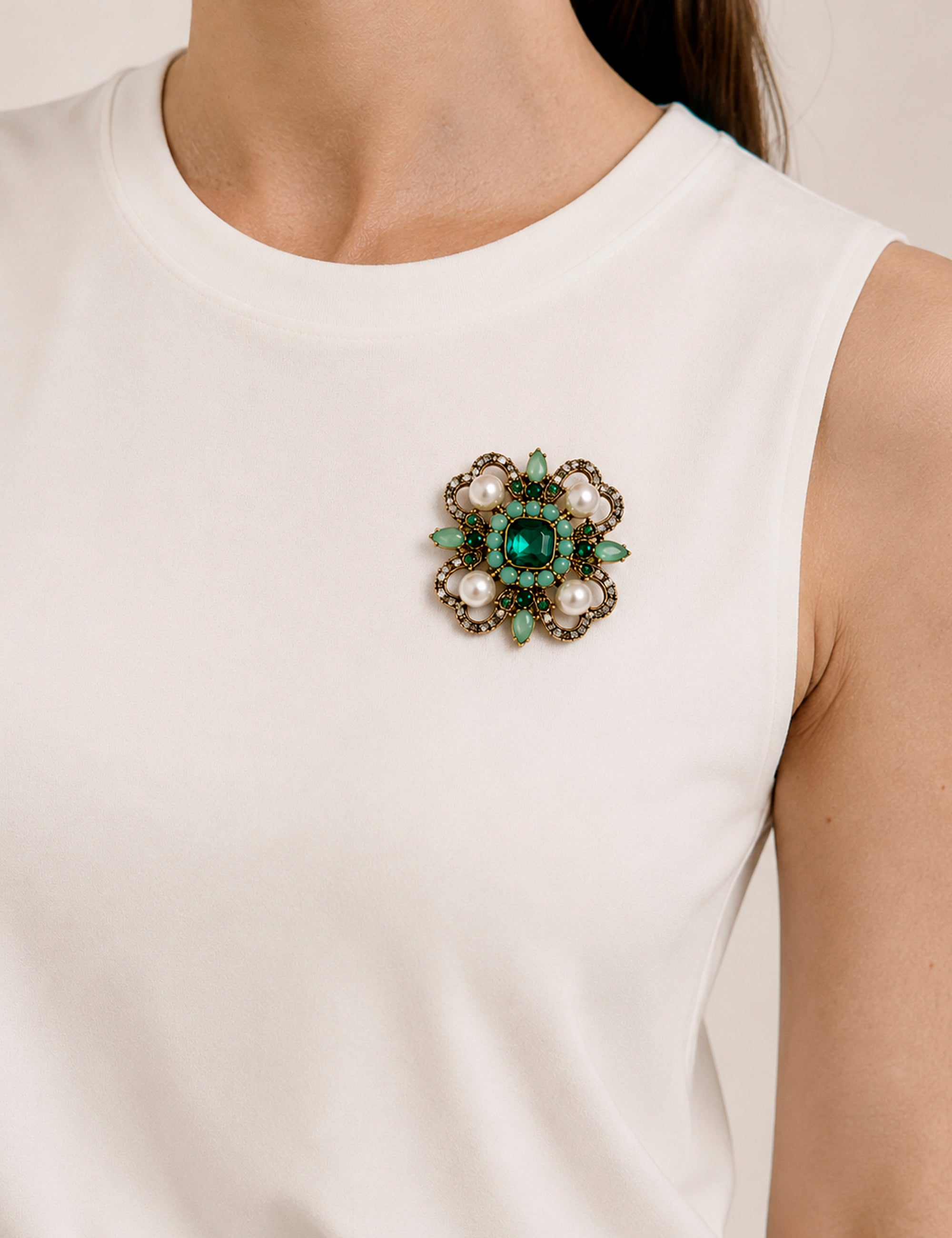 Broche Esmeralda