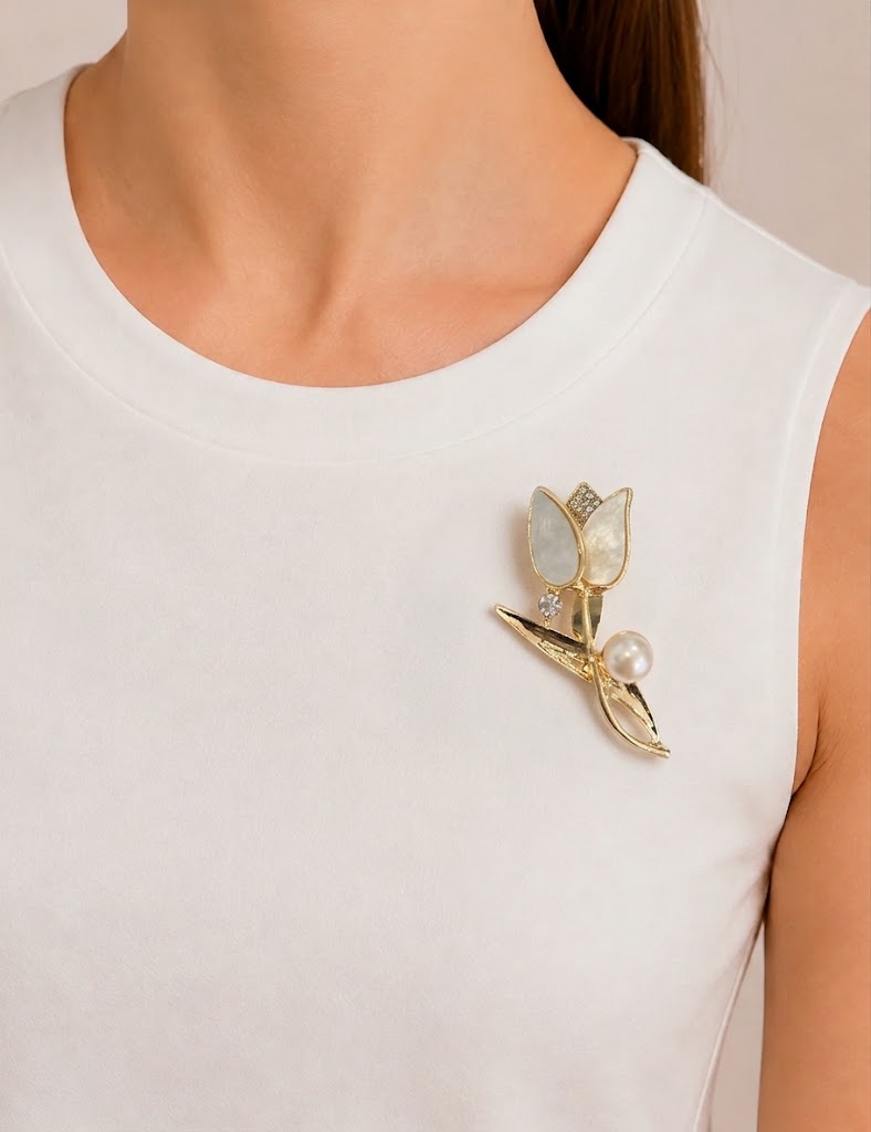Broche Tulipa Dourado