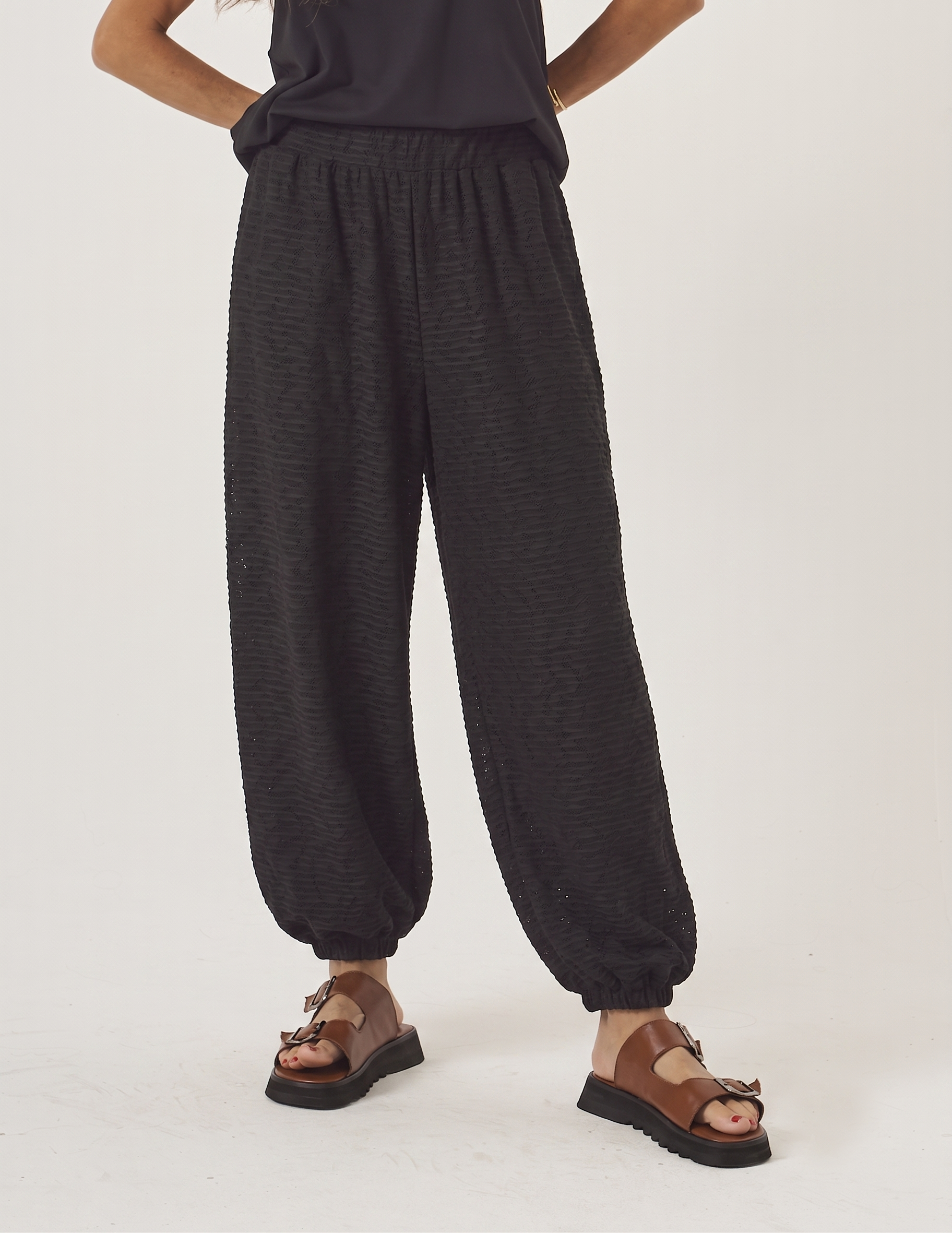 Calça Aladin Renda Preta