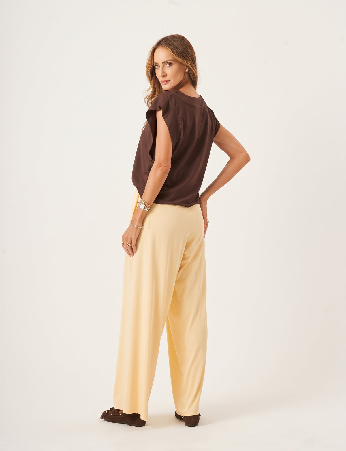 Conjunto Blusa Alessia Marrom e Calça Eva Amarelo Manteiga