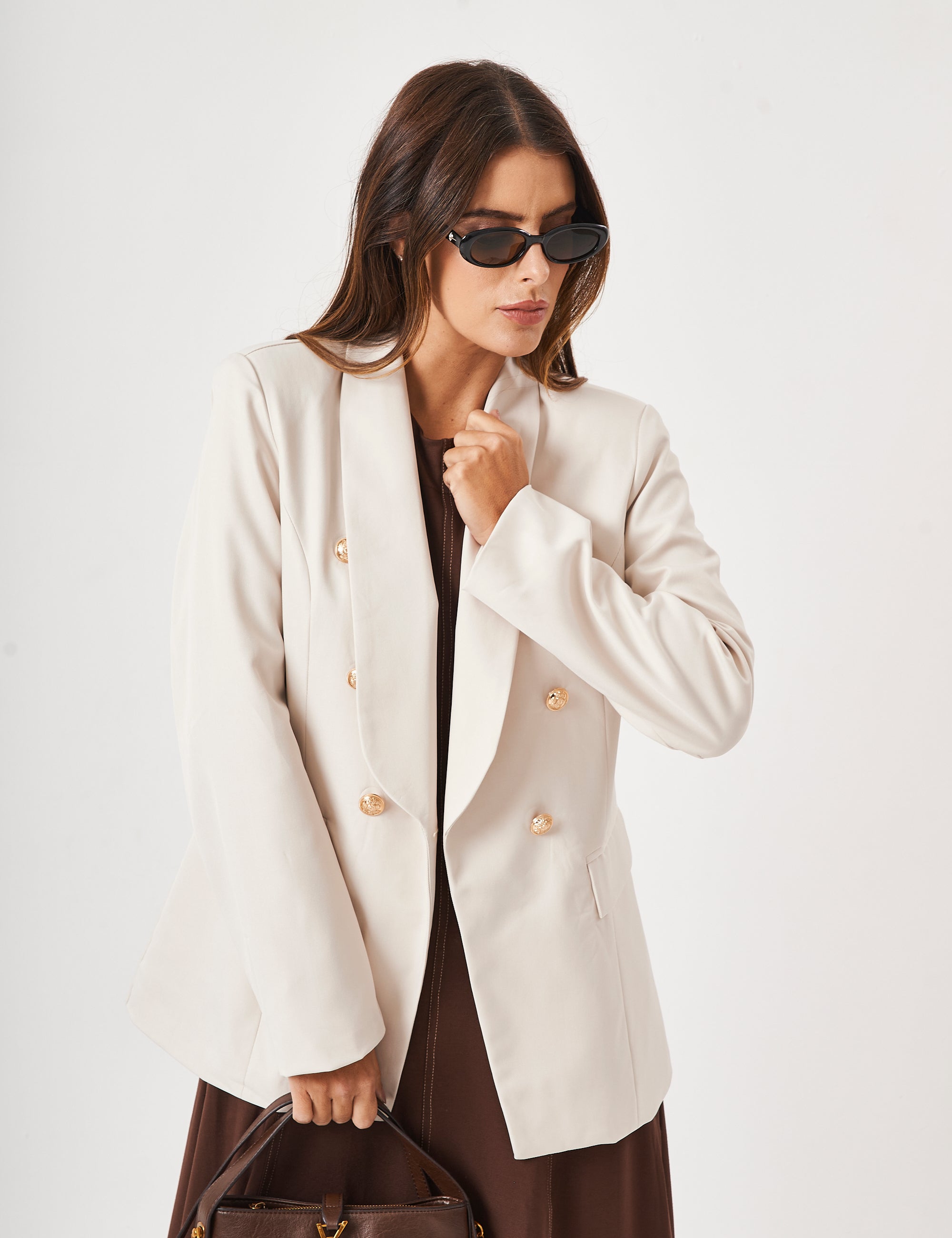 Blazer Estruturado Off White com Botões Dourado