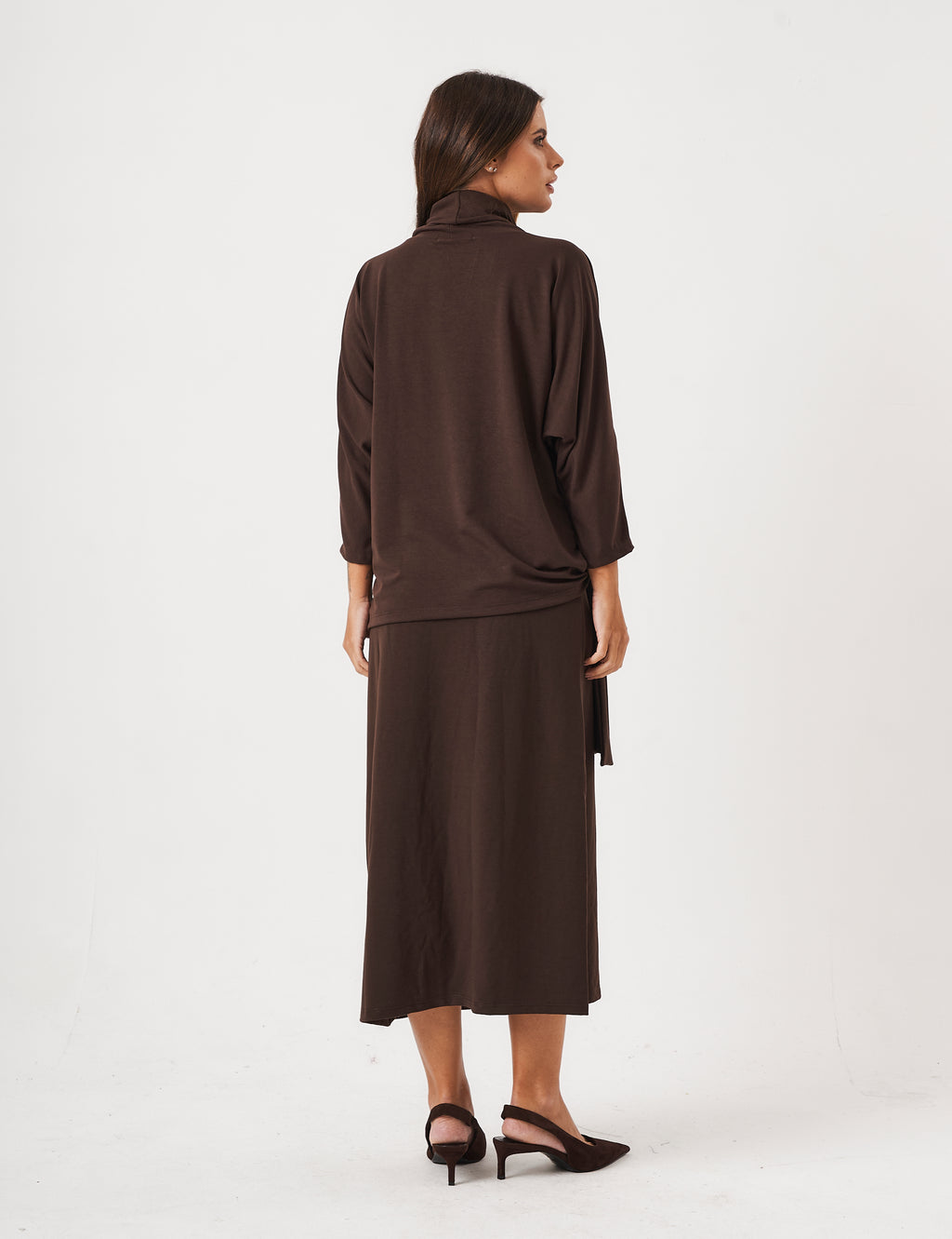 Conjunto Blusa Panamá Marrom e Saia Grécia Marrom