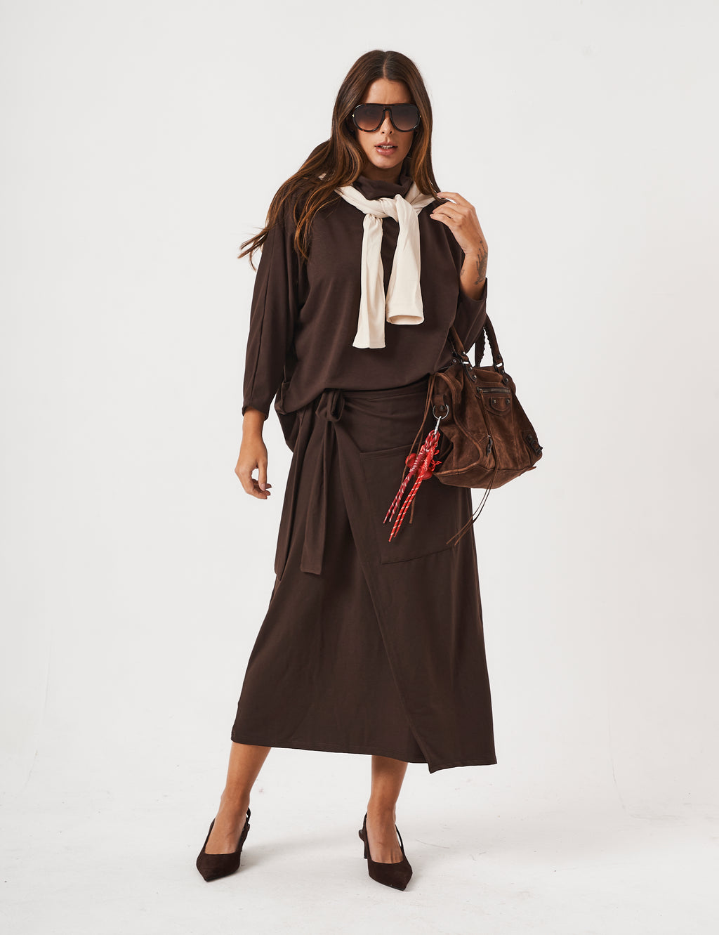 Conjunto Blusa Panamá Marrom e Saia Grécia Marrom