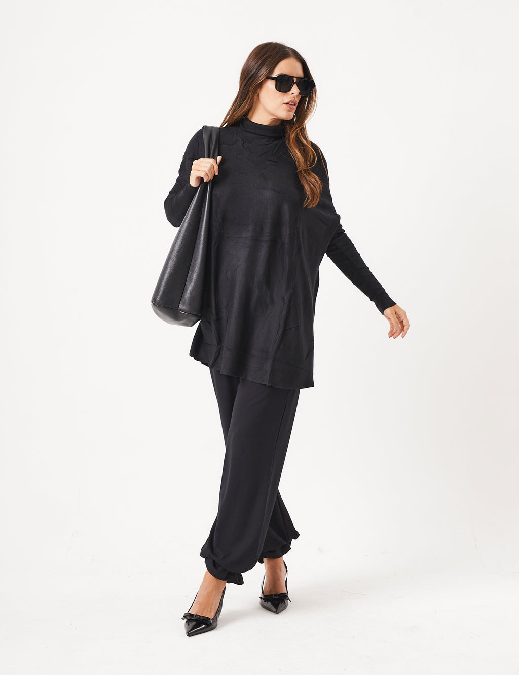 Blusa Tricot Gola Alta Oversized Preto