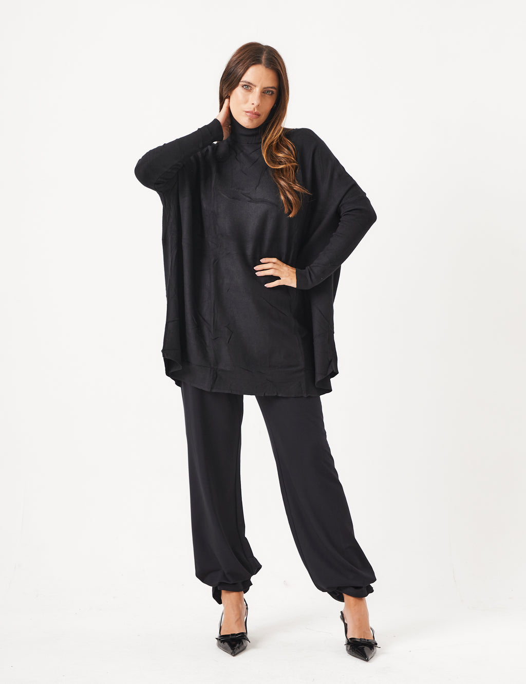 Blusa Tricot Gola Alta Oversized Preto