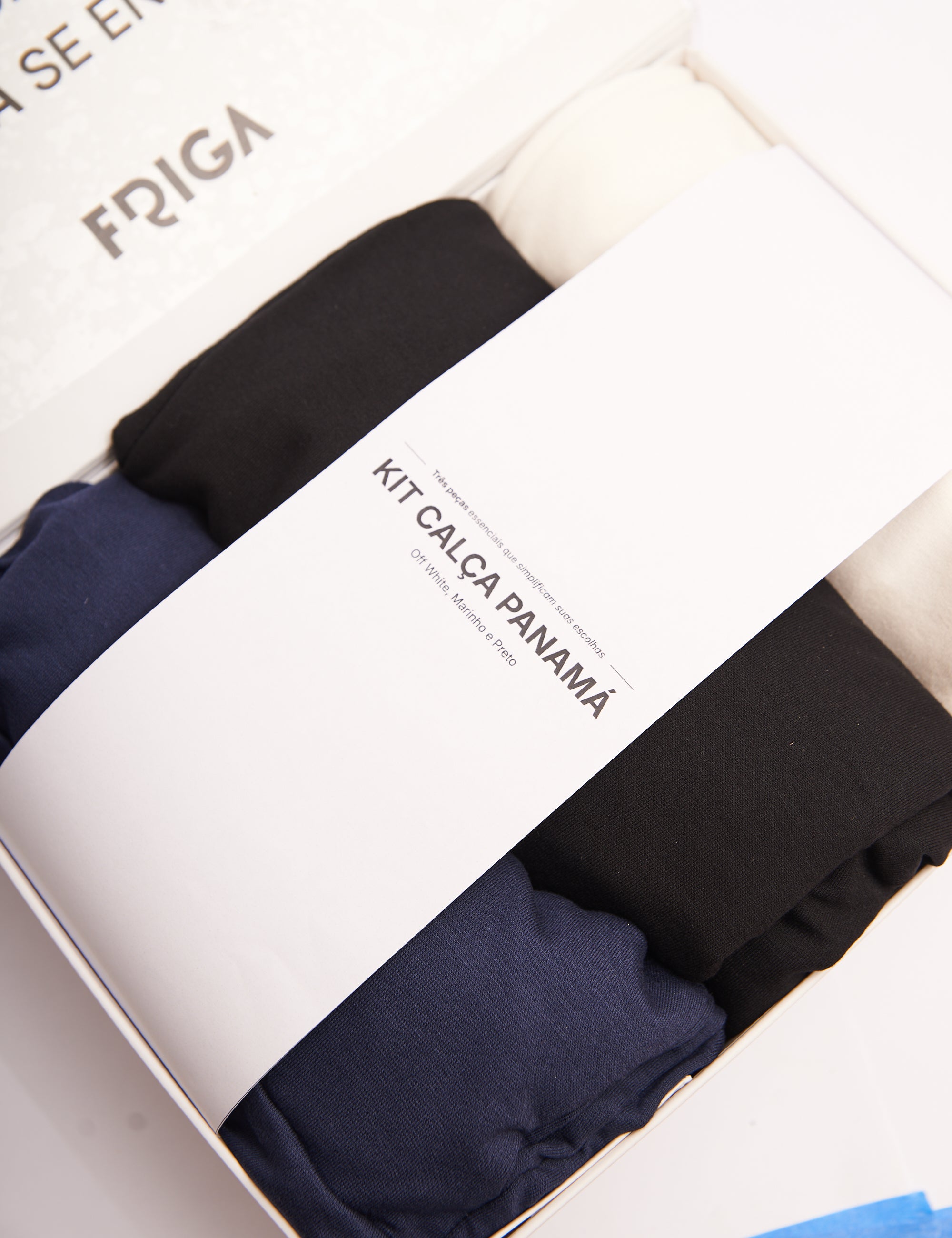 Kit Calça Panamá: Off White, Marinho e Preto