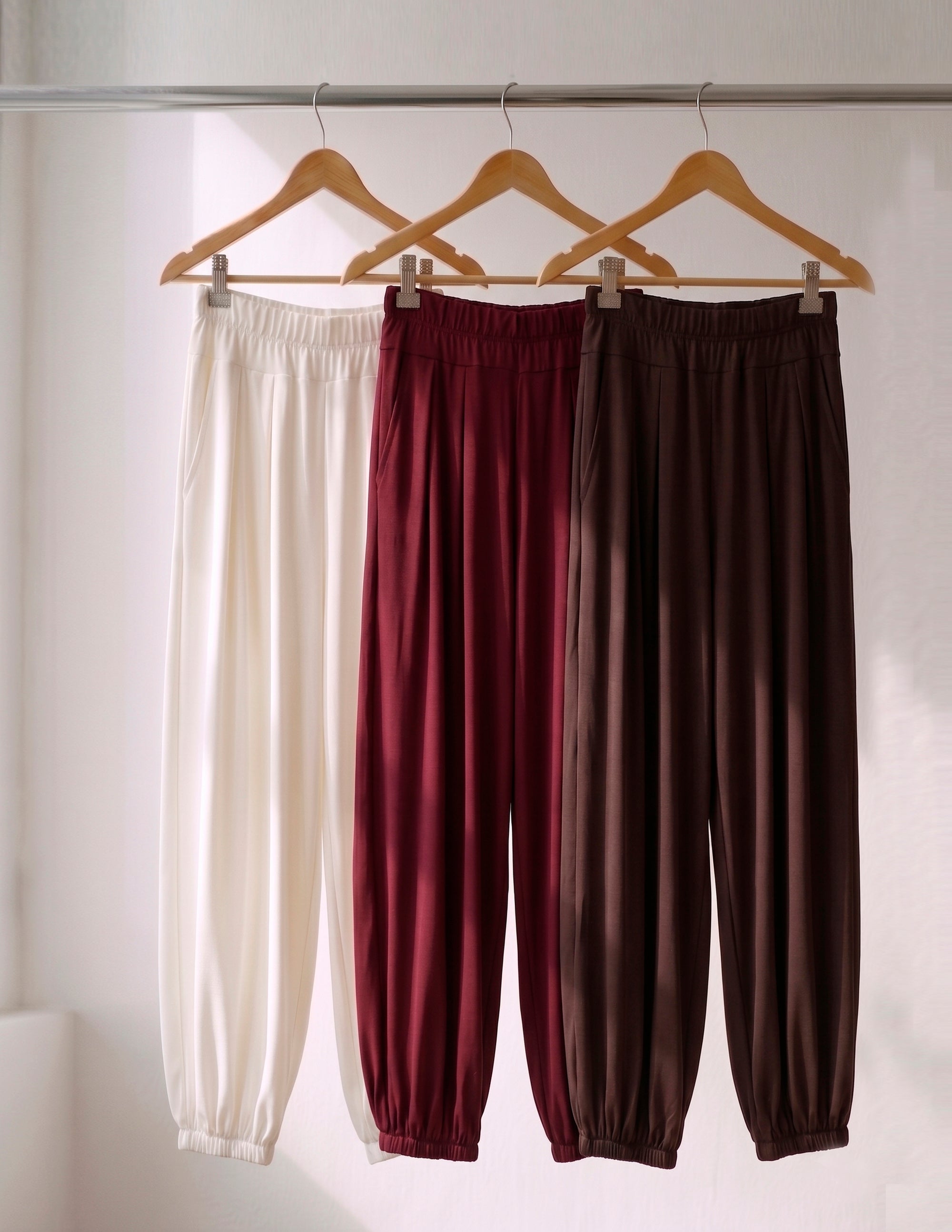 Kit Calça Aladin: Off White, Malbec e Marrom