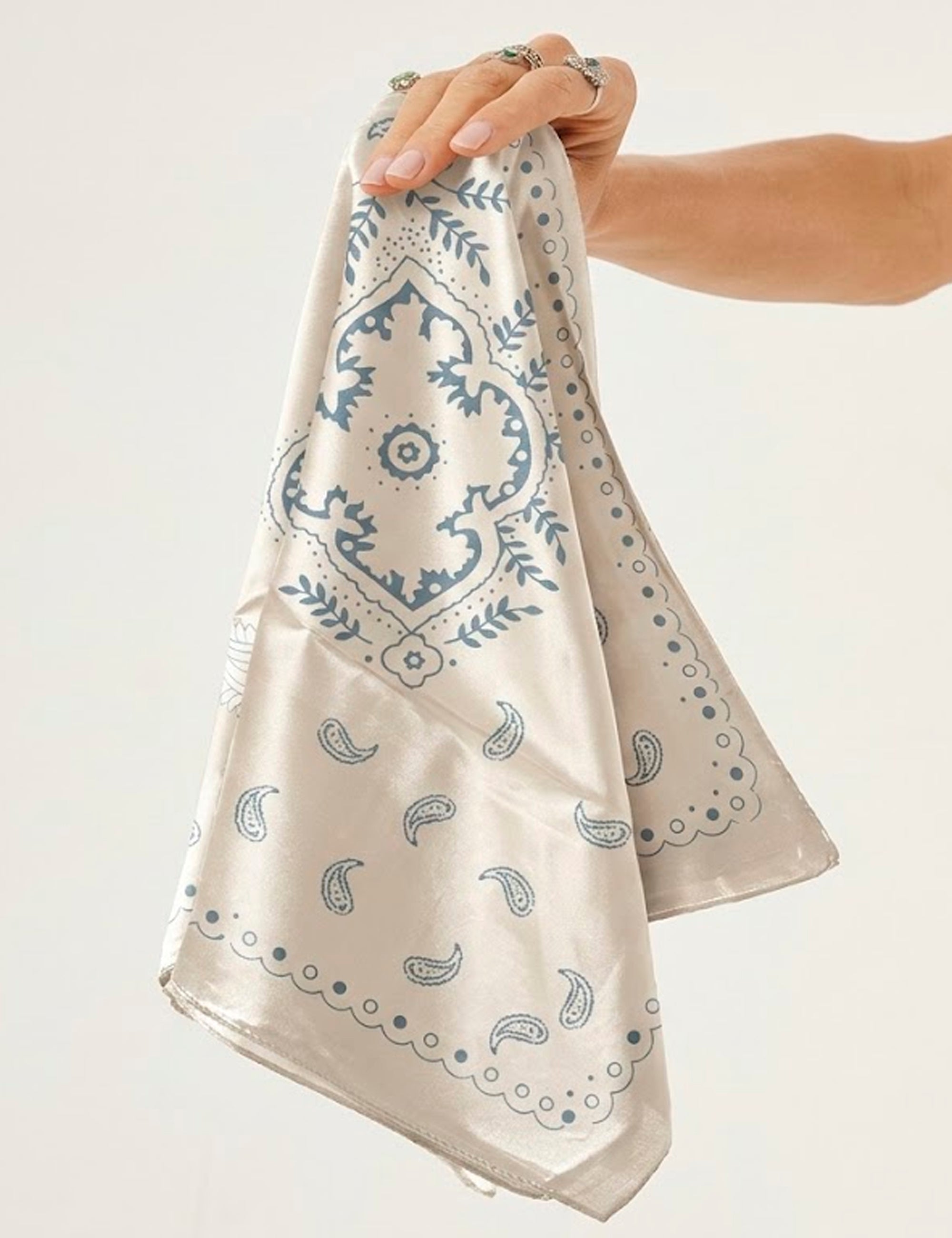 Lenço Estampado Mix Azul Claro e Branco