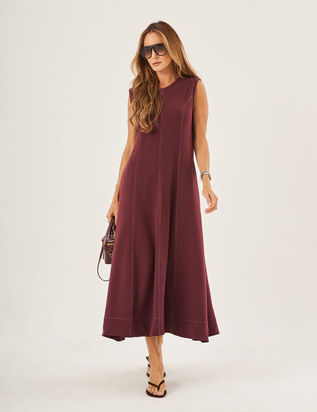 Vestido Pespontado Amelia Malbec