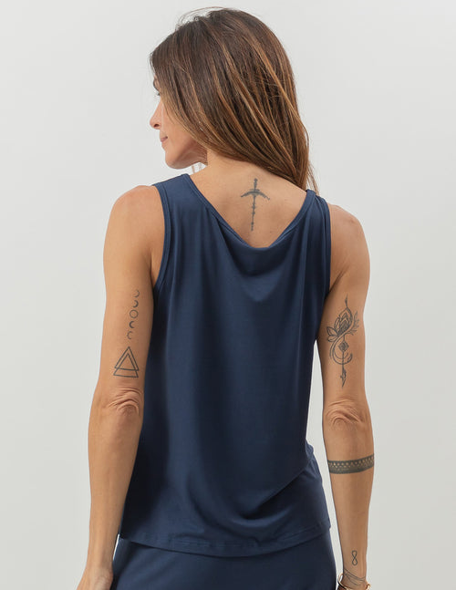 Blusa Grécia Azul Marinho