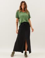 Conjunto Blusa Maria Verde Militar e Saia Midi Valença Preta