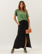 Conjunto Blusa Maria Verde Militar e Saia Midi Valença Preta