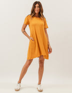 Vestido Curto com Bolso Mostarda