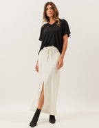 Conjunto Blusa Maria Preta e Saia Midi Valença Off White