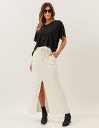 Conjunto Blusa Maria Preta e Saia Midi Valença Off White