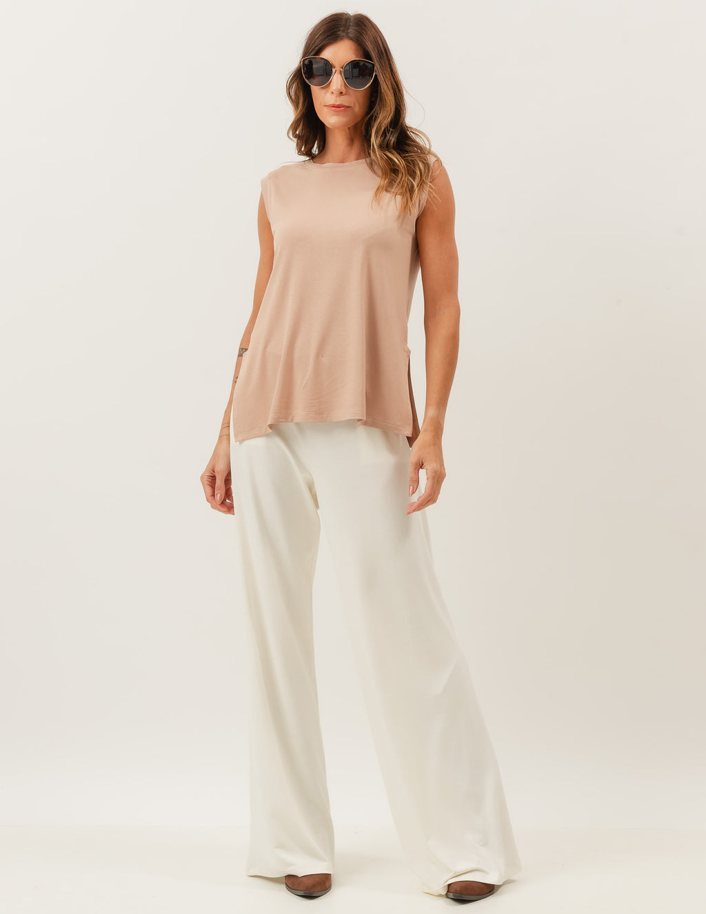 Blusa Regata Fendas Bege