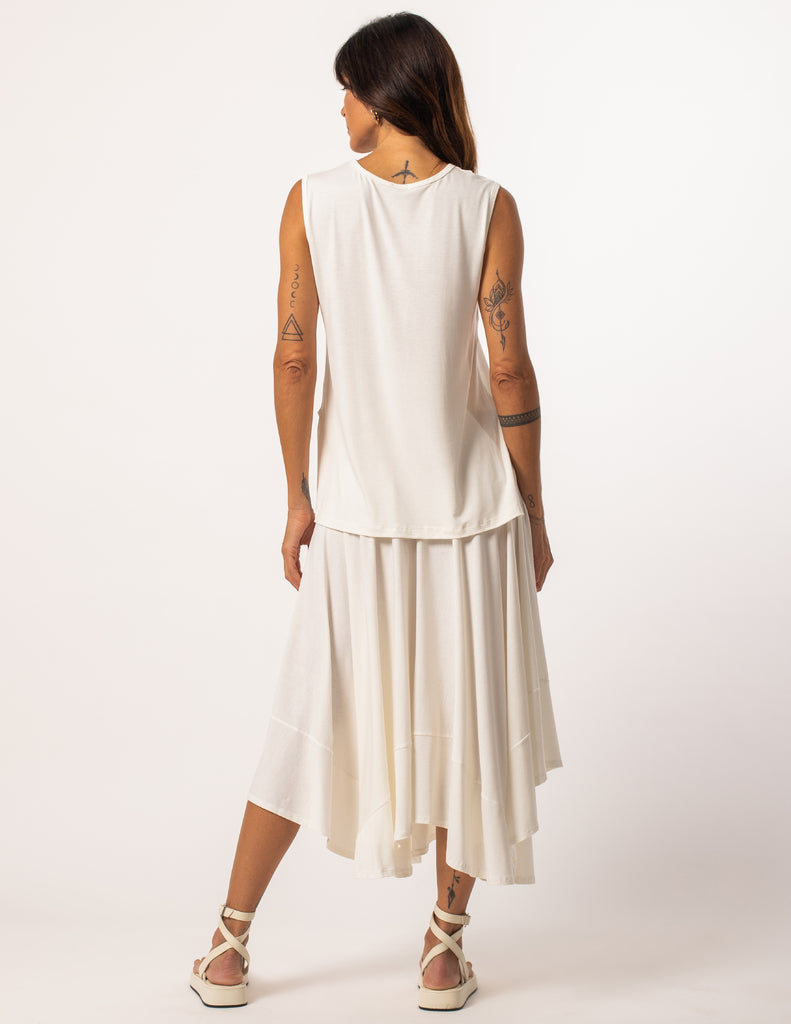Conjunto Regata Fendas Off e Saia Eloa Off White