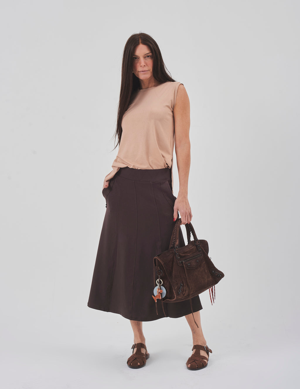 Blusa Regata Fendas Bege e Saia Alessia Marrom