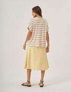 Conjunto Blusa Transpassada Listrada Bege e Saia Alessia Amarelo Manteiga