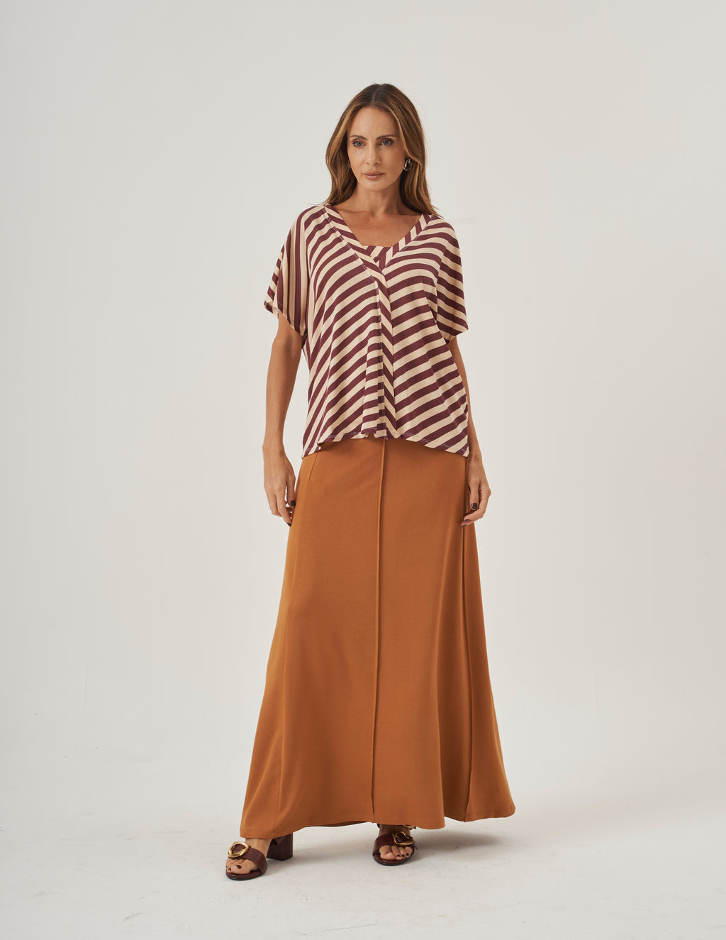 Blusa Transpassada Listras Verticais Bordô