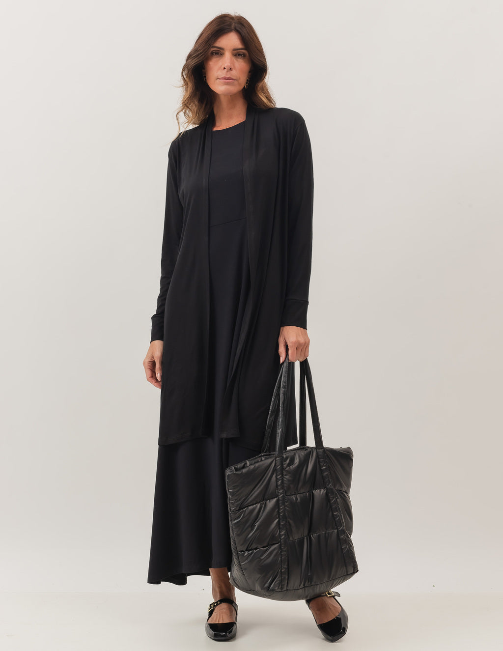 Conjunto Vestido Naomi Preto com Cardigan Preto