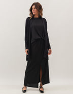 Trijunto Cardigan Preto Regata Fendas e Saia Midi Valença Preta