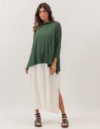 Conjunto Vestido Clara Off White e Blusa Gola Boba Verde Militar