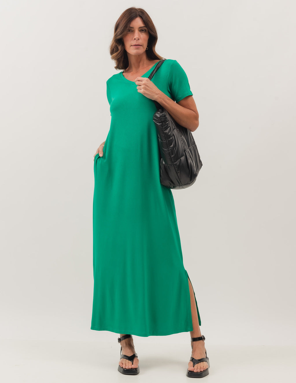 VESTIDO LONGO COM BOLSO VERDE BANDEIRA