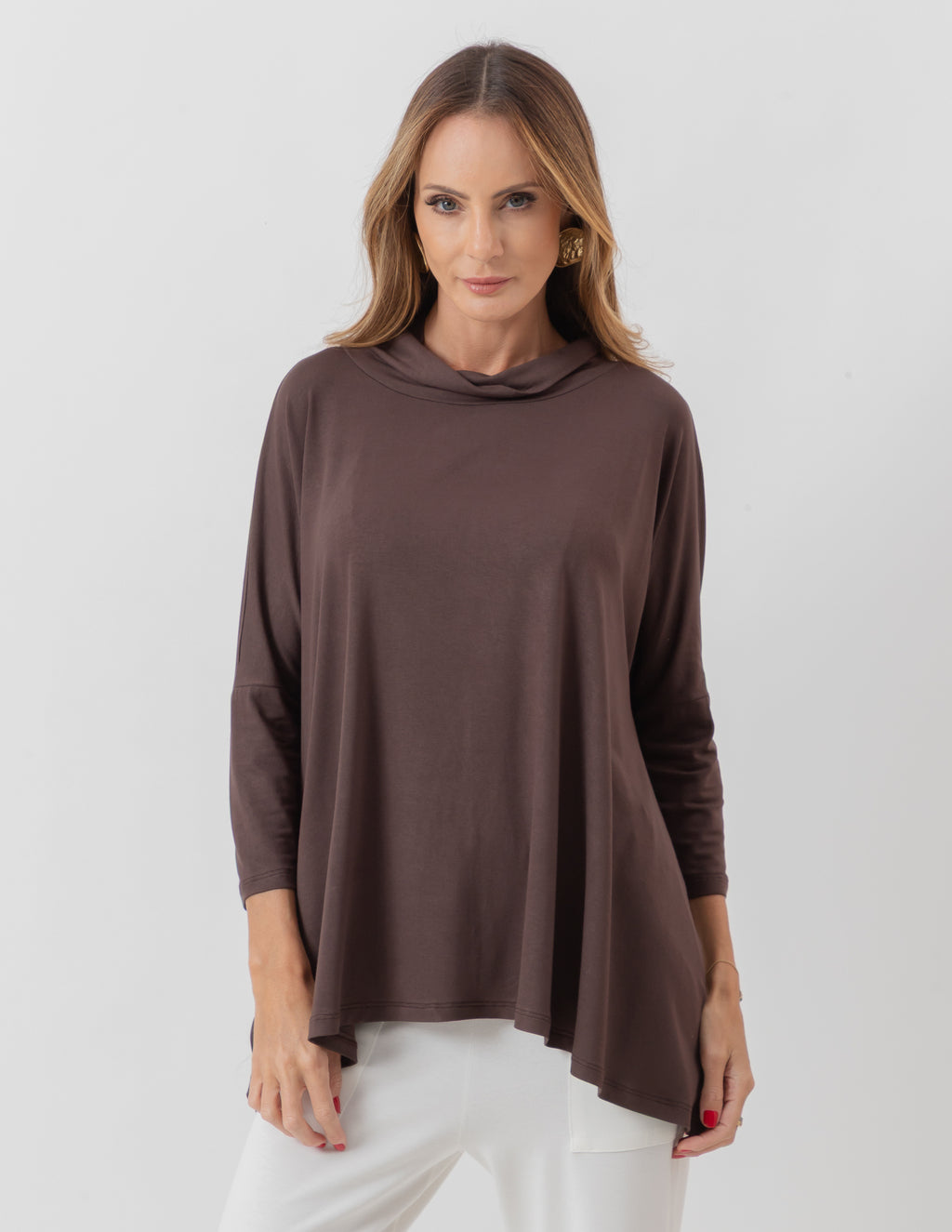 Blusa Gola Boba Oversized Marrom