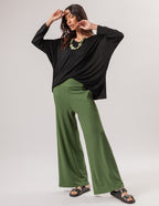Conjunto Blusa Emma Preta e Calça Panamá Verde Militar