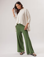 Conjunto Blusa Gola Boba Off e Calça Panama Verde Militar